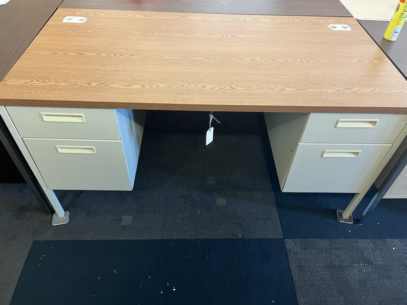 Hon desk