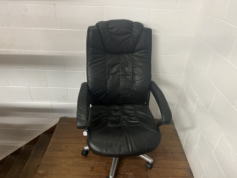 Deer stand chair